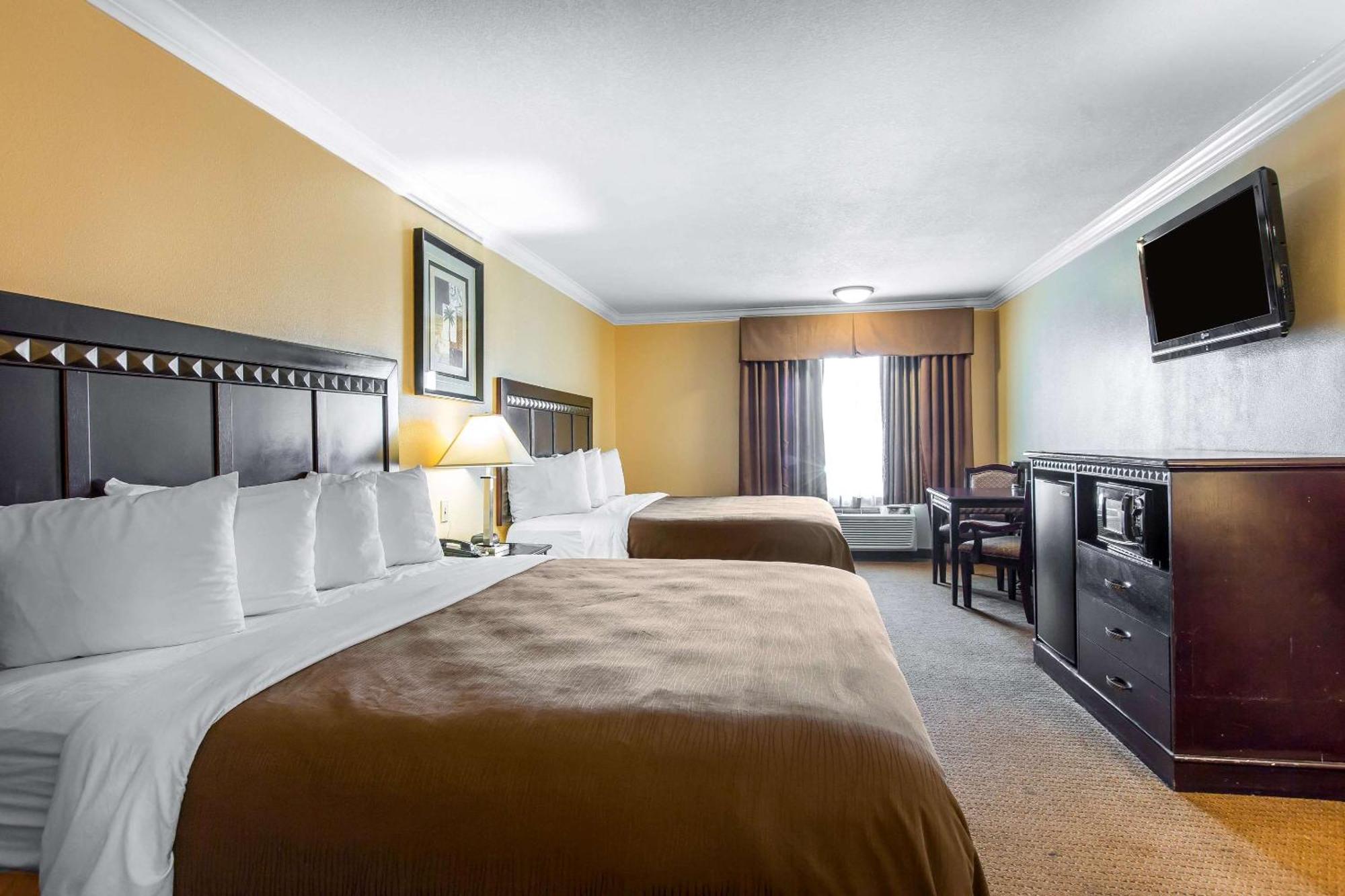 Quality Inn & Suites Bell Gardens-Los Angeles Eksteriør billede
