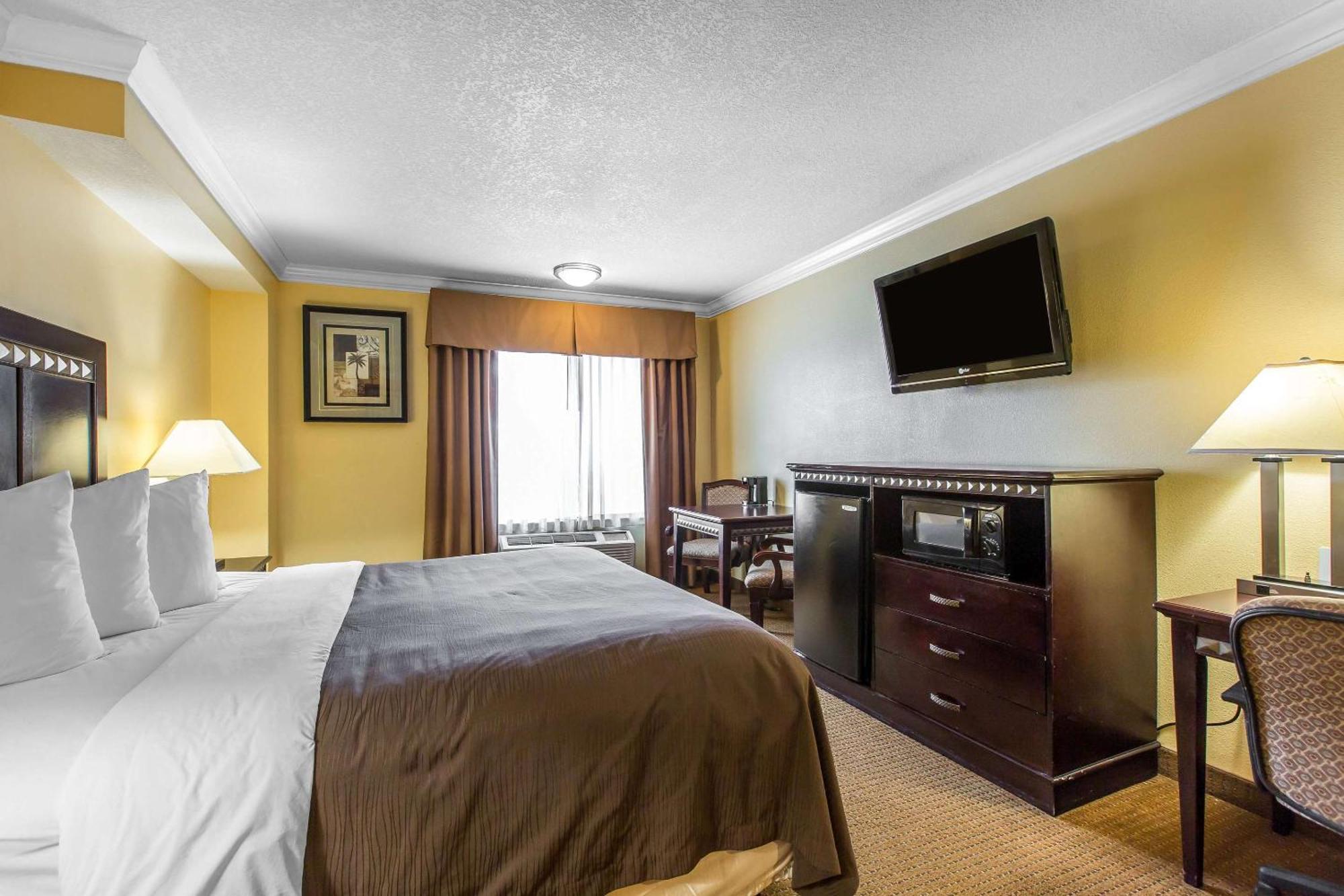 Quality Inn & Suites Bell Gardens-Los Angeles Eksteriør billede